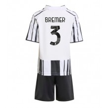 Juventus Gleison Bremer #3 Hjemmedraktsett Barn 2025-26 Kortermet (+ Korte bukser)